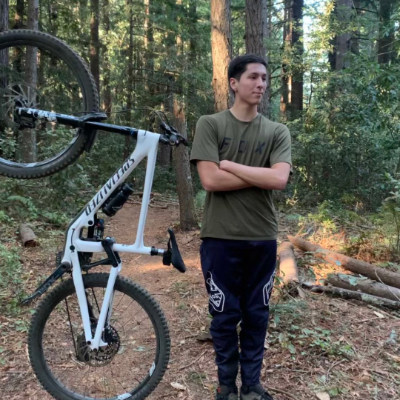 Sean next to da bike